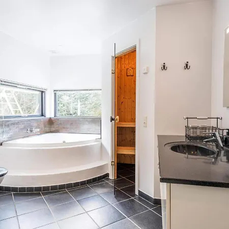 Holiday home Clxxi